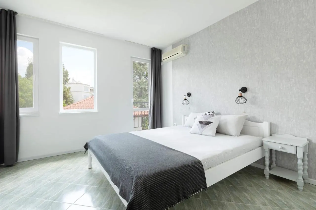 Villa Sol Sunny Beach Hotel