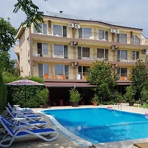 2* Hotel Family Magnolia, Sunny