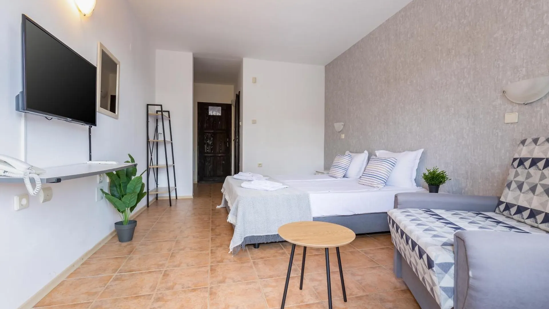 Villa Sol Sunny Beach Hotel