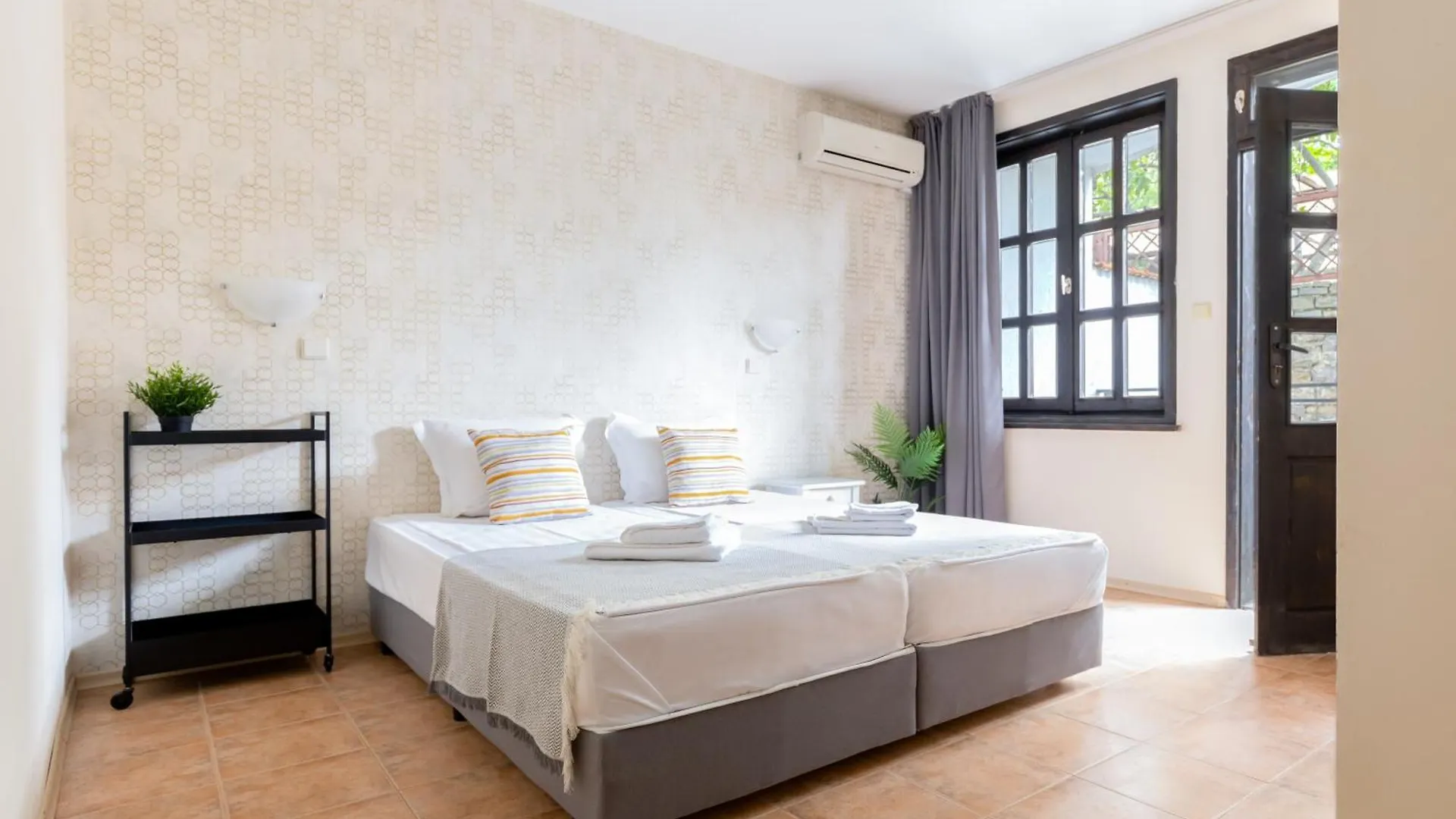 Villa Sol Sunny Beach Hotel